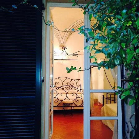 Oda ve Kahvaltı Cuore Di 2*